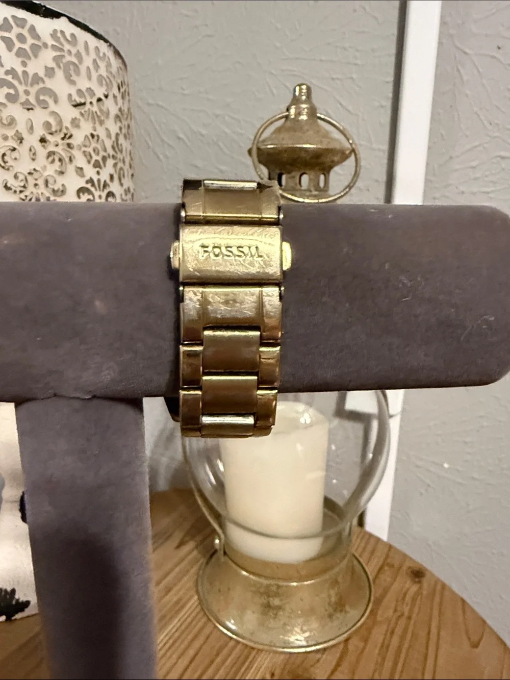 Fossil classic wristwatch